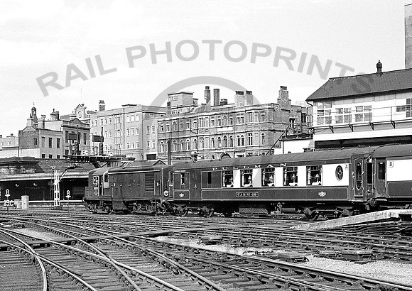 D8233-Y-KingsCross-270763-RPC224