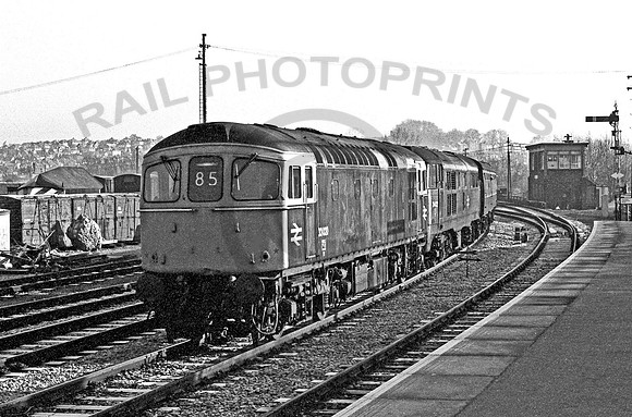 33020-31422-Salisbury-110278-JC