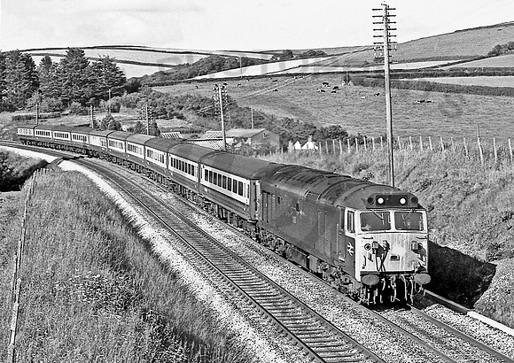 50016-Stoneybridge-250679-JC1