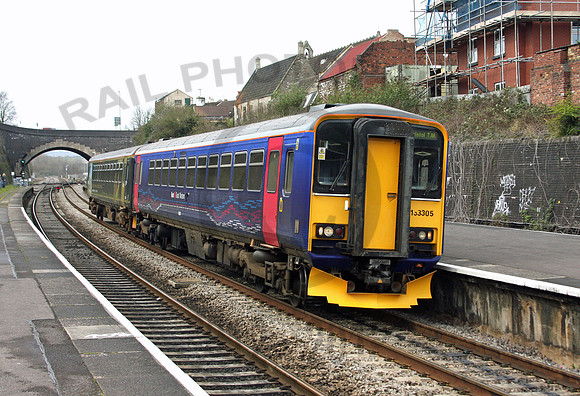 153305-ParsonStreet-290308-JC001