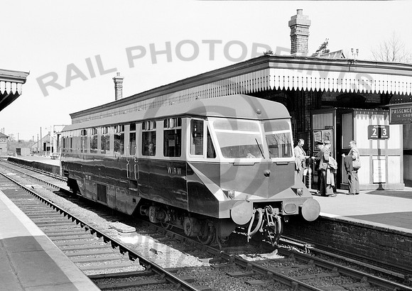 W19W-Y-Kingham-240455-HB689