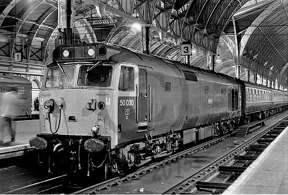 50030-Paddington-120778-JC