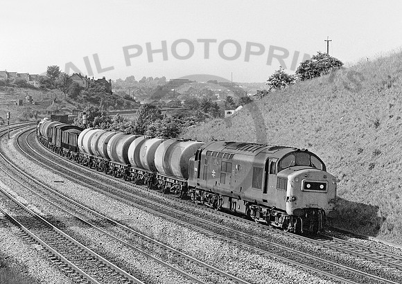 37181-Y-Narroways-010682-JC694