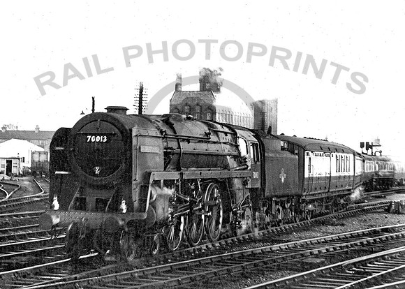 70013-Y-Cambridge-0257-GBW211