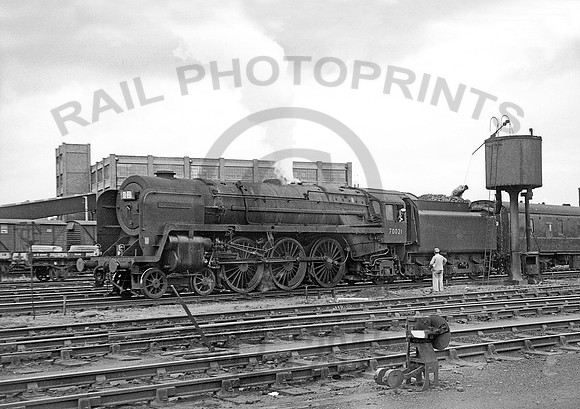 70021-Y-Bushbury-0764-BR767