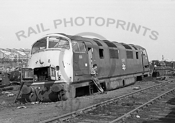 868 Swindon Works C Shop 0372  NP828