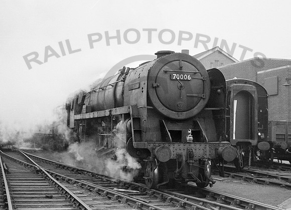 70006-Y-Derby-0463-RPC825