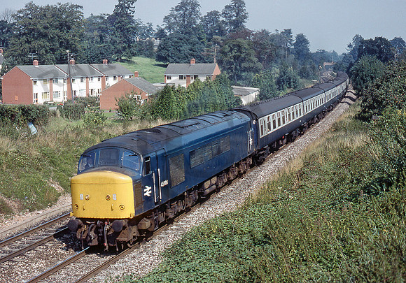 45004-Y-300879-DCC136