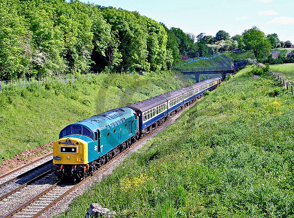 40145-WickwarTunnel-220504-JC1