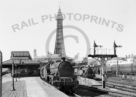 45559-Y-BlackpoolCentral-1961-AHB626
