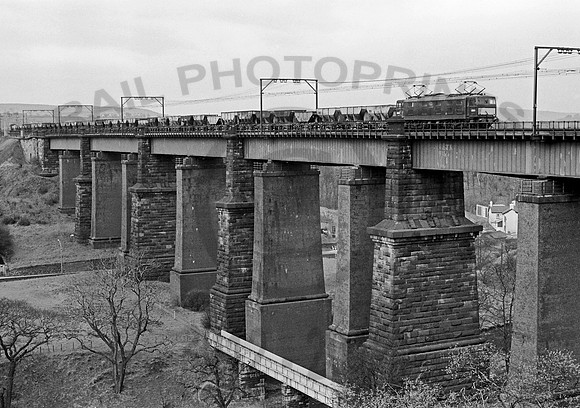 26053 Dinting Viaduct 0465 RPC501