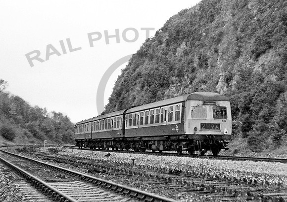Class 120  Yeovil 301070 JM331