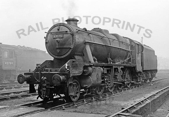 48175 Farnley Junction 1955 RPC445