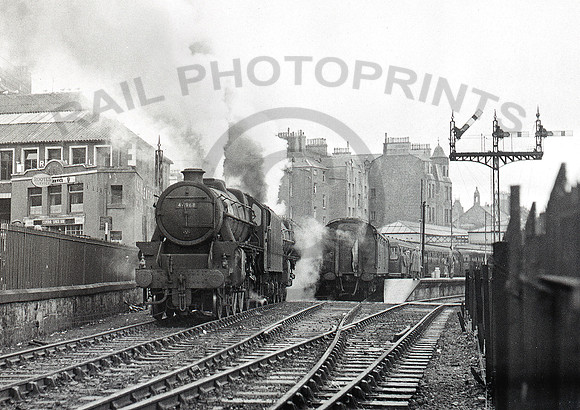 44968-Y-FortWilliam-0860-RPC077